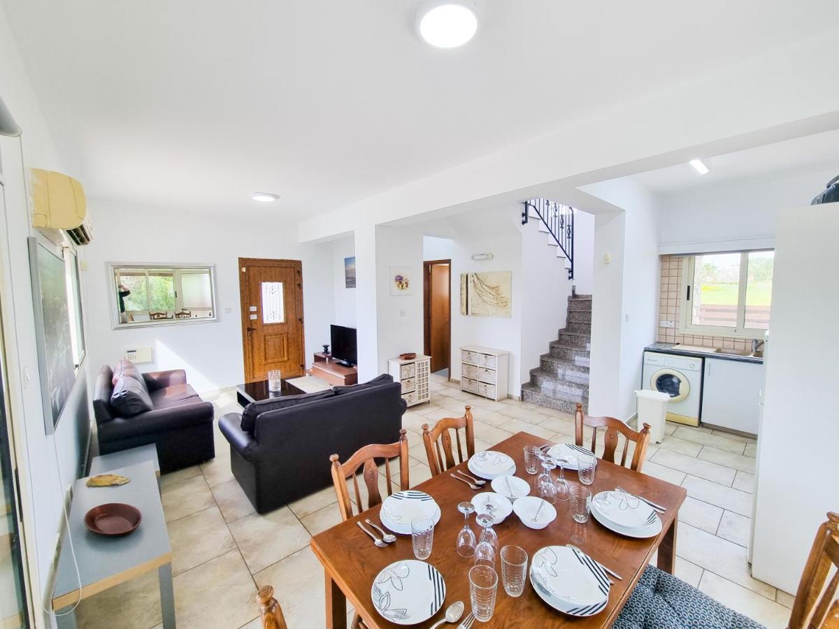Sunnyside Pool Villa 아이아 나파 외부 사진