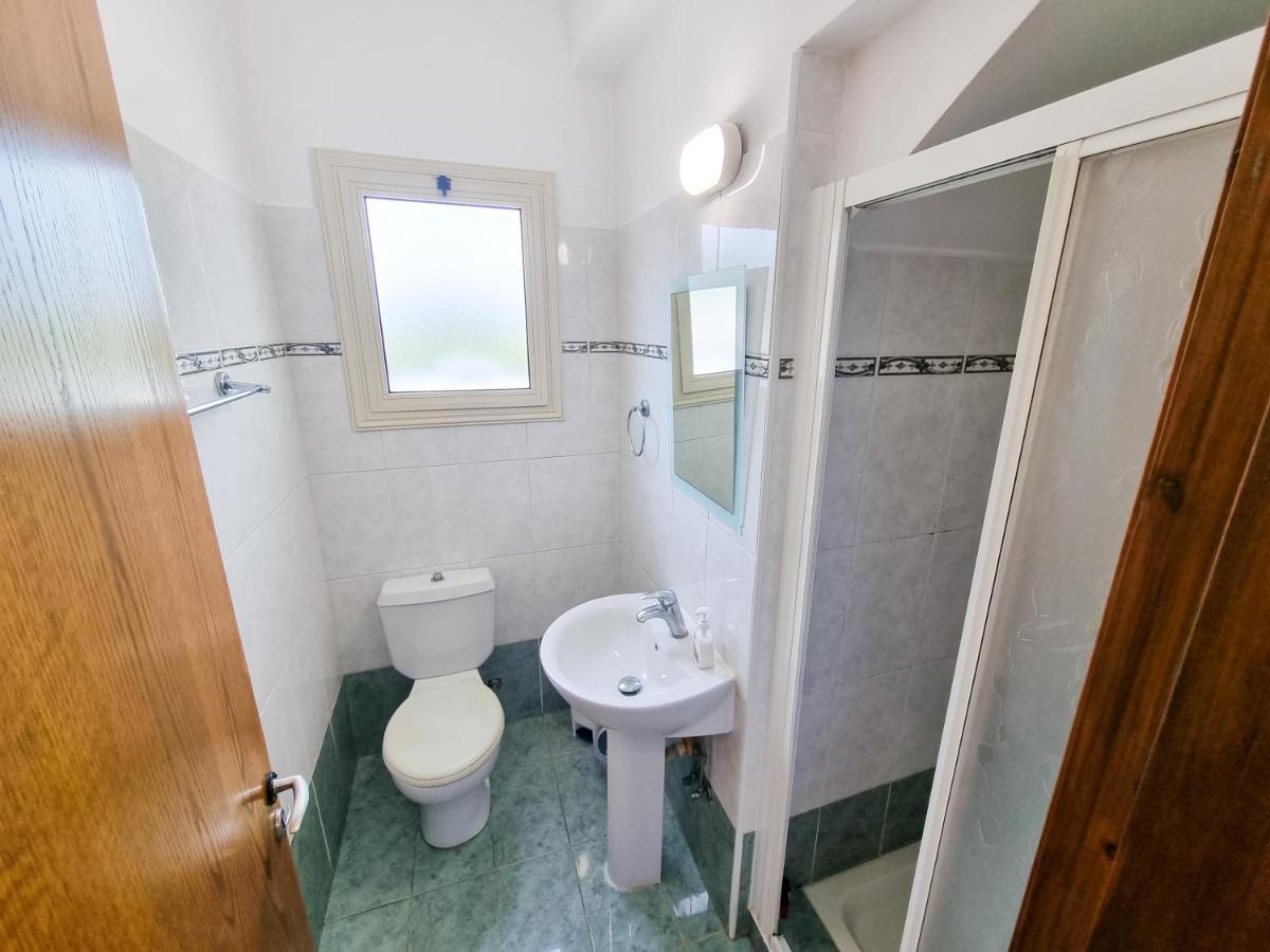 Sunnyside Pool Villa 아이아 나파 외부 사진